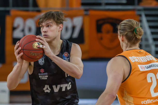 会的广泛推 会的广泛推