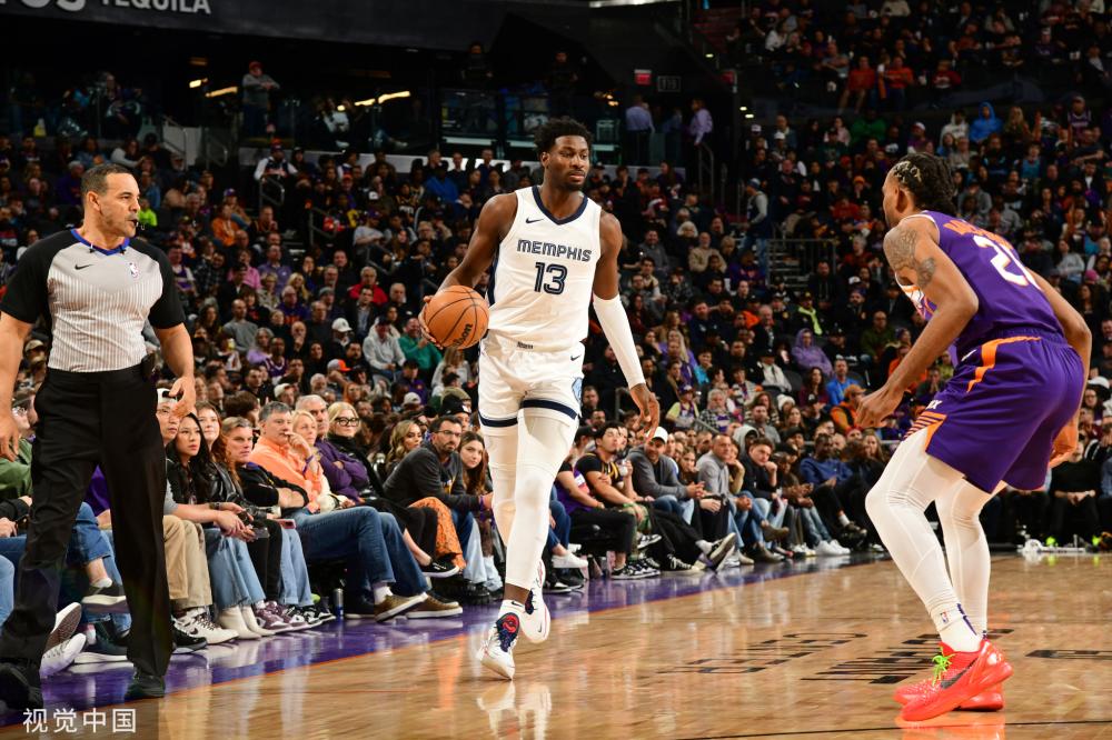 队在场上不 队在场上不