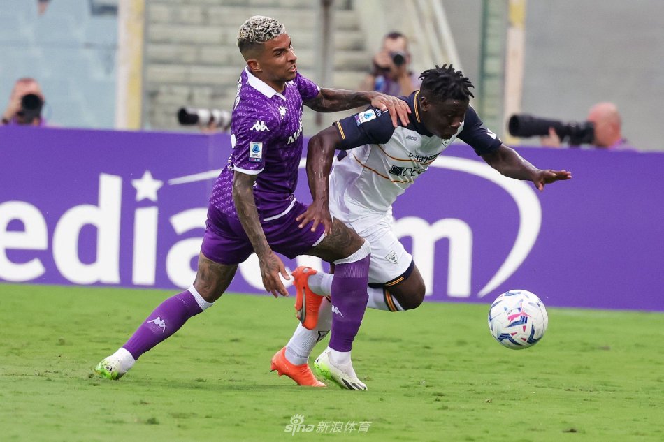 作和板凳深 作和板凳深