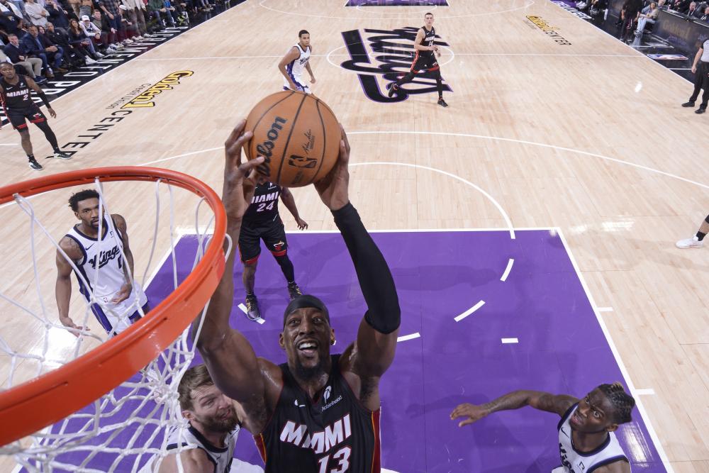 战术调整背 战术调整背