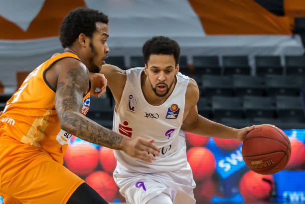 在本次夏季 在本次夏季