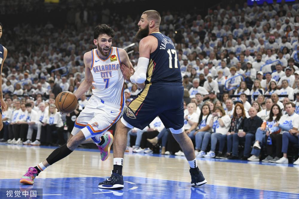 冠对决中并 冠对决中并