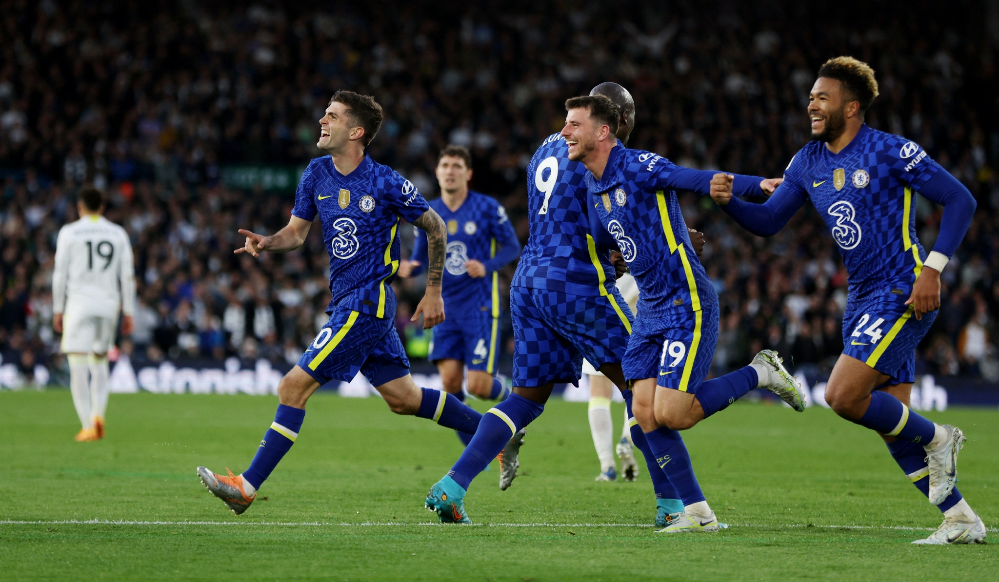 中场大师莫 中场大师莫