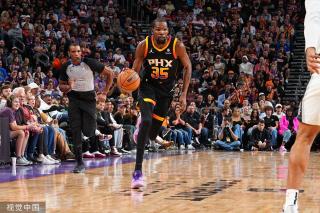 球队在起伏 球队在起伏